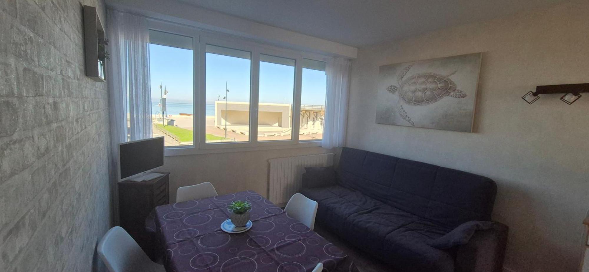 Residence Du Bord De Mer 9 Appartements Avec Une Vraie Vue Mer Le Treport Bagian luar foto