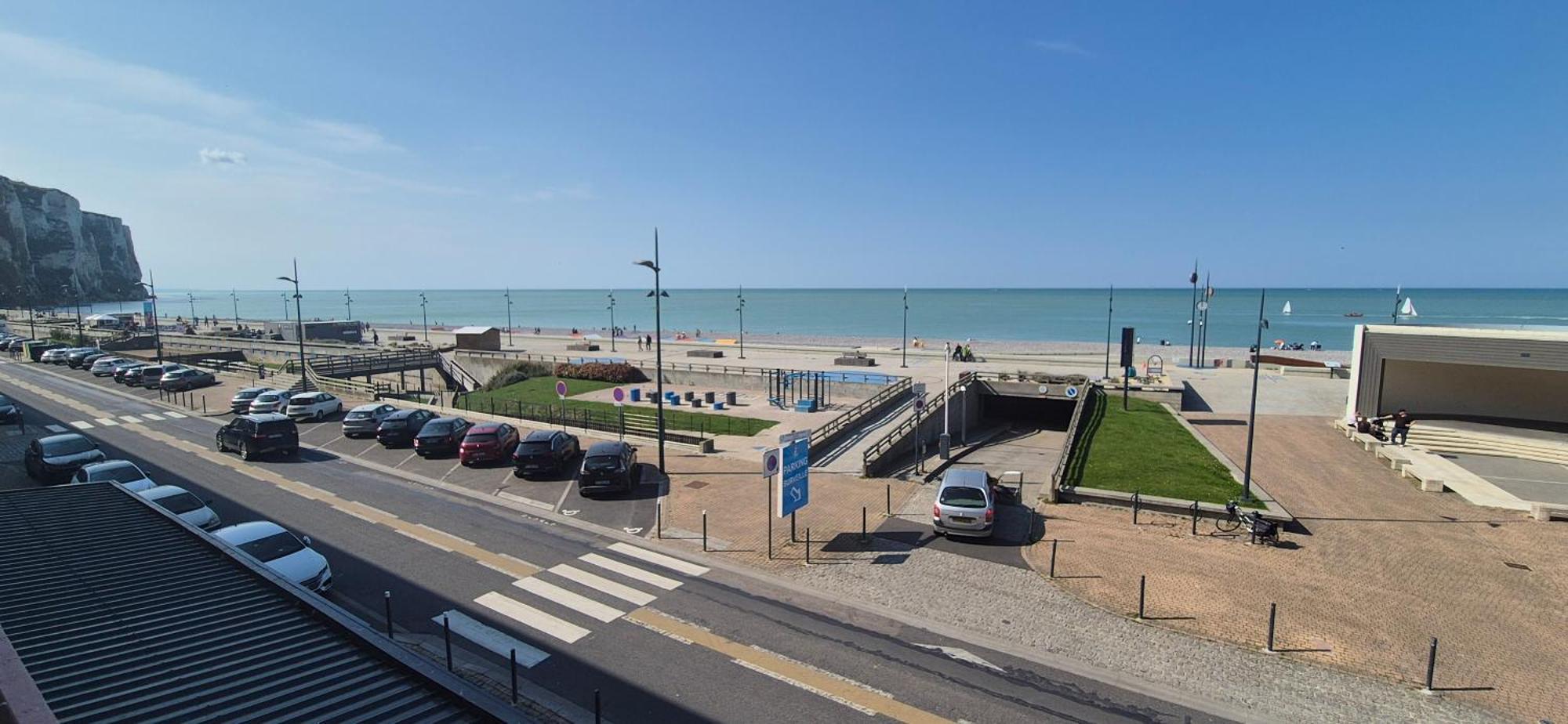 Residence Du Bord De Mer 9 Appartements Avec Une Vraie Vue Mer Le Treport Bagian luar foto